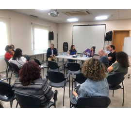 Synthesis of Panel Discussion : The End of the Grant Era:...